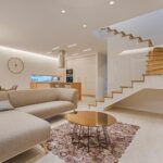 Decoración Cómo combinar vidrio y madera para un diseño interior moderno