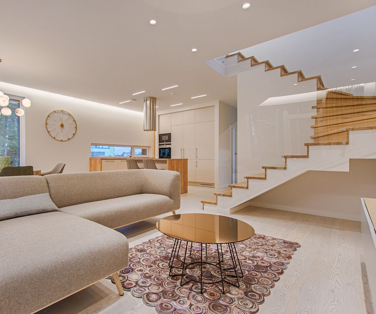Decoración Cómo combinar vidrio y madera para un diseño interior moderno